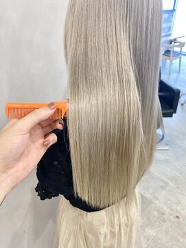 エイト ヘアサロン 渋谷本店(EIGHT) ホワイトベージュ