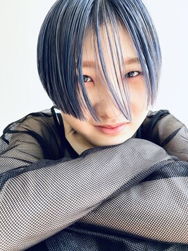 ビューティブロー ビービー(Beauty Blow B.B) サイドグラウルフブルーアッシュショートデザインカラー