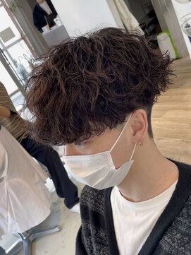 ディバイン 船橋店(divine) 波巻きスパイラルパーマメンズマッシュパーマツイストパーマ