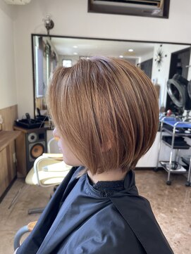 コワフュールセラヴィ(coiffure Cest la vie!) ショートボブ