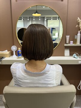 アオ 花咲町(a-o) 大人ミディアムボブ♪