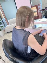 マティー(MATTY)&nbsp;ぷつっとbob×ミルクティーベージュ