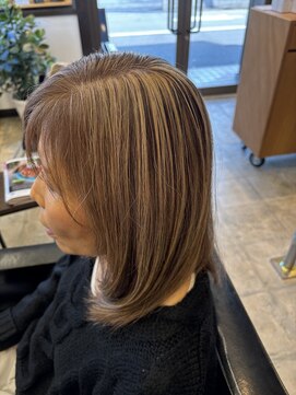 グランツ(GLANZ) 白髪ぼかしハイライト