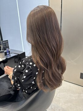 ハルキ ミナト ジャパン フクオカ(HARUKI MINATO japan FUK) ベージュカラー/ブルベ夏/パーソナルカラー診断