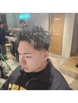 エイトメン 吉祥寺店(EIGHT MEN) スパイキーショート ツーブロック フェード
