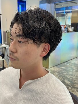 ザデイトウキョウ 表参道 青山(THE DAY TOKYO) ニュアンススパイラルセンターパート