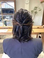 フラム(fulam)&nbsp;ハーフアップアレンジ