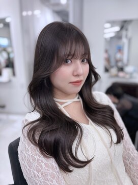 ハピネス 梅田茶屋町店(HAPPINESS) オリーブグレー 透明感カラー レイヤーカット 韓国ヘア 梅田