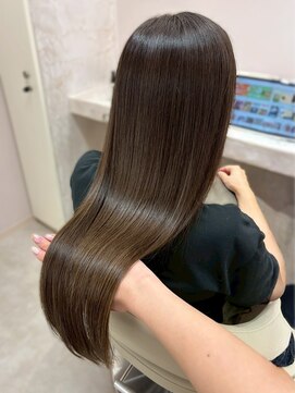 ソンノ(sonno) 髪質改善 縮毛矯正 ストレート オリーブベージュカラー 艶髪