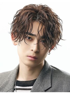 アストラ(ASTRA) MEN’S HAIR/波巻きツイストスパイラル/リバースセンターパート