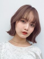 ホフ 大阪心斎橋店(F.O.F) ブリーチグレージュベージュショートボブショートレイヤー学割
