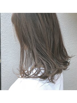 コロ(COLO) 【COLO 吉祥寺 都甲菜穂】透明感ベージュ