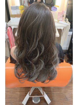 ピュア ハーツ 西尾店(Pure Hearts) オリーブxハイライト[西尾/西尾駅/西尾市][西尾/西尾駅/西尾市]