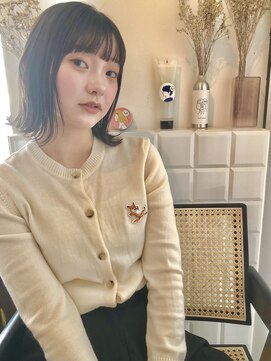 リヤン(Lien) 外はねボブ