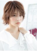 外国人風ニュアンスパーマのラフショートf小山20代30代40代