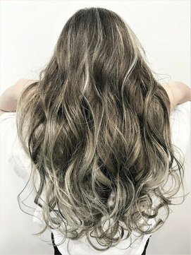 グロウ 上野御徒町(grow) ☆grow 上野御徒町☆西海岸風ハイライトグラデーション☆