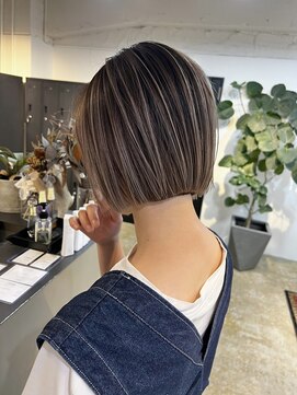 メリー オオサカ(Merly Osaka) コンパクトショートバレイヤージュ_greige color_