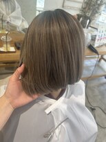 ミューバイアメイロ(mue by ameiro)&nbsp;【ルーツカラー】ホワイトベージュ