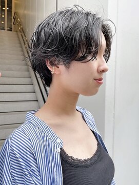 カフ(CAF) CAF照下 大阪心斎橋　魅力倍増カール ダークアッシュ大阪パーマ