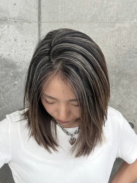 モニカ(MONIQA) 地毛ハイライト