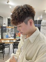 アーリー(Ali'i)&nbsp;スペインカールソフトツイストスパイラルパーマ刈り上げ