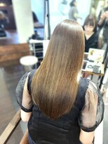 ネウィベルシア 名駅(newi belsia)&nbsp;オリーブベージュ×リンゴ乾細胞トリートメント