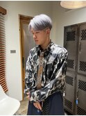 シルバーカラー/センターパート/メンズハイトーン