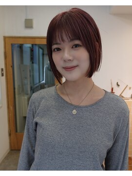 ネルケ 立川(nelke) カシスピンク/ミニボブ/ブリーチカラー