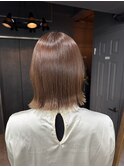 シンプルなのに洗練された透明感カラー／髪質改善トリートメント