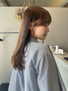 ニール(niil) 《 sakura 》たっぷりレイヤー × 春ベージュ