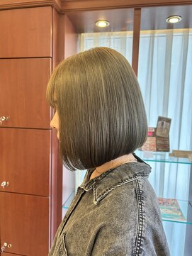 ブランシェ JR勝川駅南口店(BRANCHE) ミルクティーベージュ