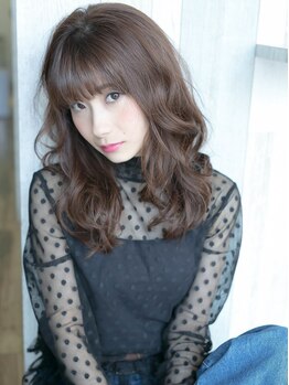 ファボリ ヘアー(FAVORI HAIR)の写真/透明感溢れるカラーやインナー・ブリーチカラーなど幅広く対応◎理想のヘアの実現は《FAVORI HAIR》で☆