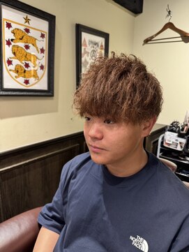 バレス 田町(BALES) ２ブロックフェード