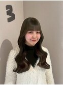 赤味を抑えるオリーブカラー