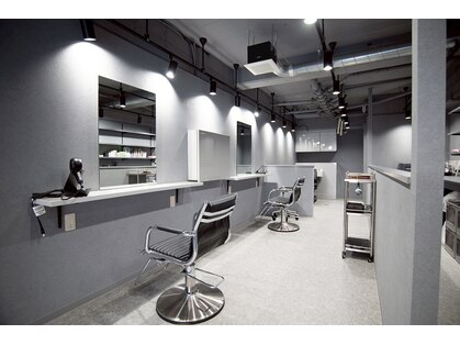 ジ テトラ(24 Di tetre)の写真