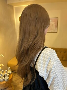 ラヴィズム 栄店(LUVISM) 栄/矢場町/ミルクティーベージュ/ハイトーン/ブリーチ/yuria