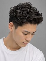 ノイセルヘアー(Noisyle Men's hair) リバースセンターパート/ニュアンスパーマ/ダウンバング/MEN'S