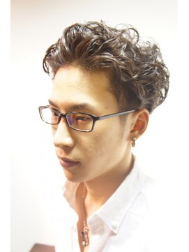 アプリコ(Aprico) 【Aprico】ツーブロック×クセ毛風無造作パーマ スタイル