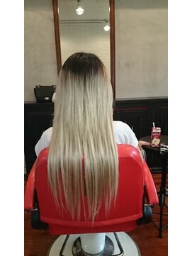 ヘアーワークス バレル(HAIR WORKS Barrel) なりたい髪型をエクステで♪