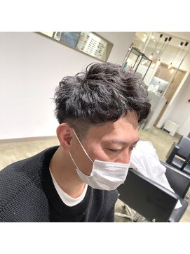 ケーオーエスビューティー(K O S beauty) パーマショート