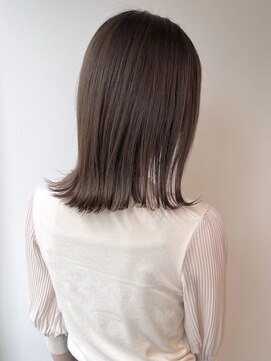 アンサム 三軒茶屋(UNSOME) 赤みを抑えたアッシュカラー/豊岡