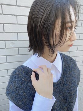 パーヴ(palve) 【遠藤】パツっと切りっぱ×透ける暗髪カラー