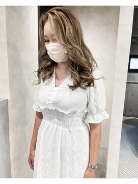 アコ(Aco) ★カジュアル系ハイライトデザイン★