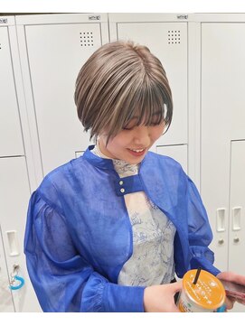 エン(eNN) ペールベージュ/ミルクティピンク/インナーカラー/モスグリーン