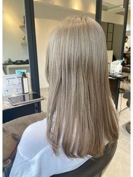 クラップス 弘明寺店(CLAPS) ペールミルクティベージュ