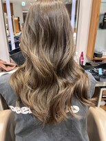 ピークアブー アヴェダ ギンザシックス(PEEK-A-BOO AVEDA GINZASIX)&nbsp;透明感ベージュ　オリーブベージュ　ミルクティーカラー