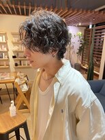 ラフ バイ マグ 南松本(R.A.F. by Mag)&nbsp;波巻きパーマメンズマッシュウルフカットツイストパーマ刈り上げ