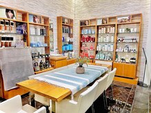 ゼル アヴェダ 越谷イオンレイクタウン(ZELE AVEDA)の雰囲気（植物の力を体感できるAVEDAコンセプトサロンZELE。）