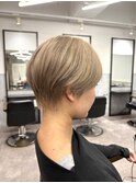 ミルクティーベージュ