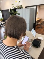コンティニュー(CONTINUE)&nbsp;mini bob×ash beige